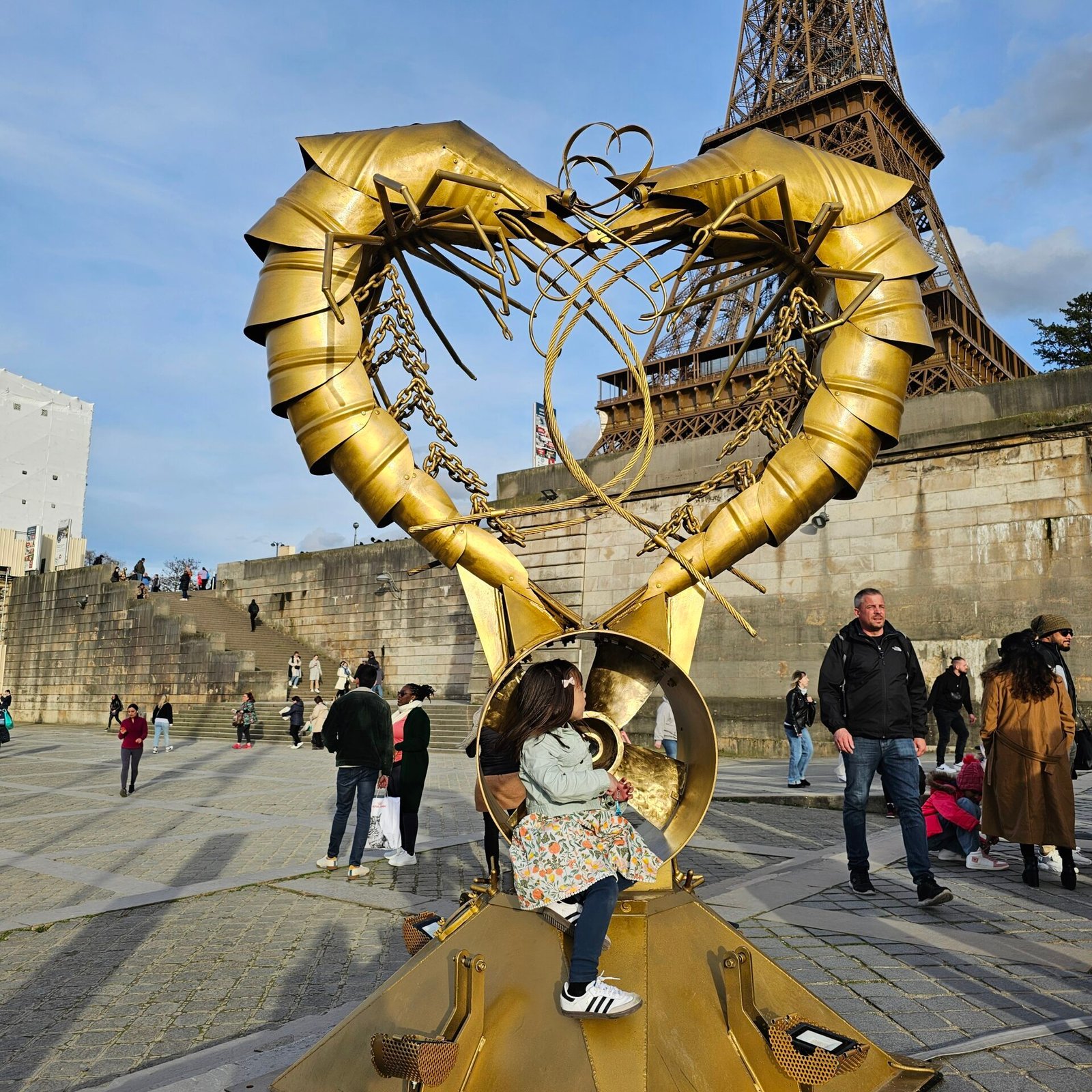 You are currently viewing Emily in Paris: A Family Adventure